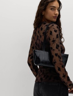 Přiléhavý top z česané síťoviny