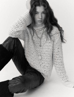 Buklé rolákový svetr s příměsí vlny