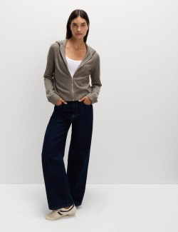 Zkrácená pletená mikina s kapucí, na zip