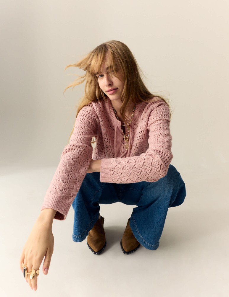 Svetr se vzorem pointelle ze směsi bavlny, s vázáním u krku