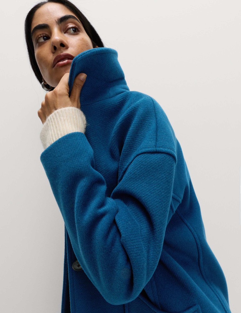 Jednořadý keprový kabát s límečkem