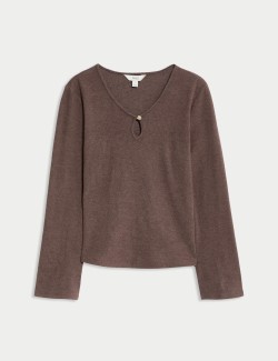 Pohodlný top s prostřihnutým výstřihem a rozšířenými rukávy