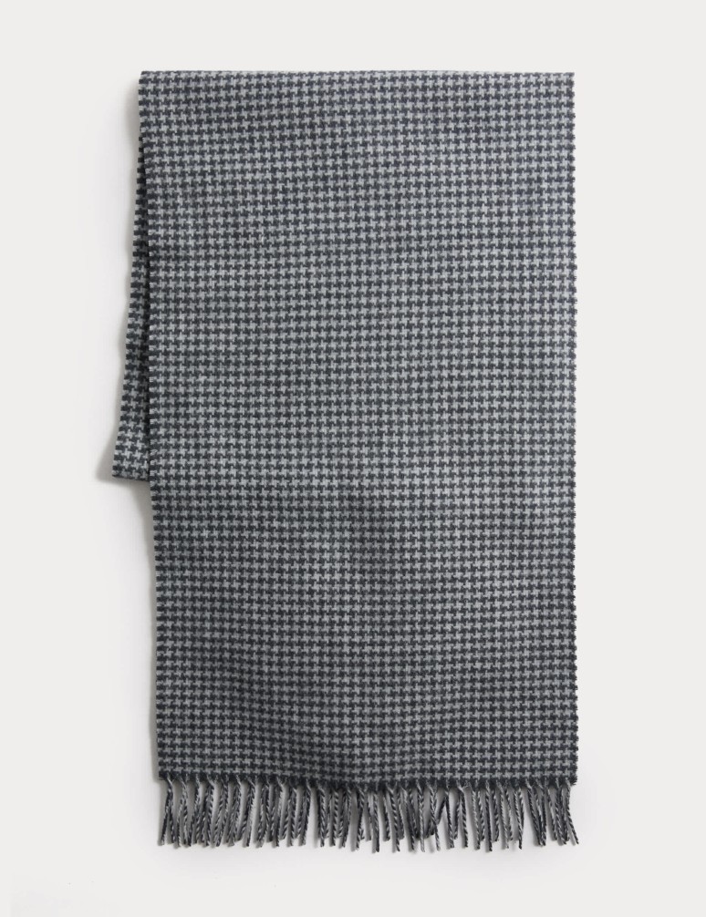 Merino Wool Dogstooth Scarf