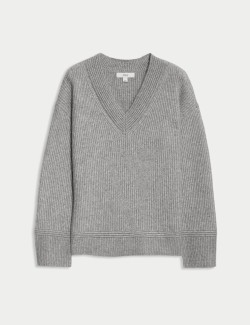 Cloud-Yarn Ribbed V-Neck Jumper