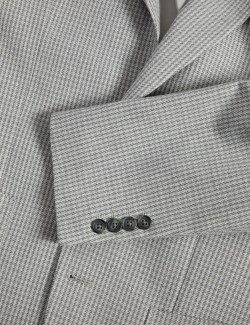 Tailored Fit Puppytooth Stretch Blazer