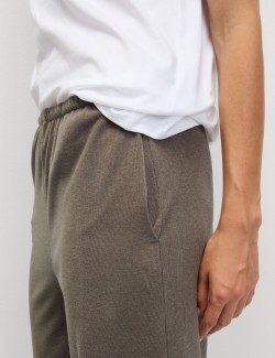 Tepláky s širokými nohavicemi