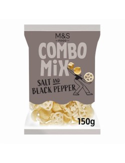 Extrudovaný bramborový snack ochucený solí a černým pepřem