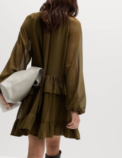 Volné nabírané minišaty Georgette s volánky