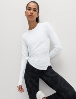 Scoop Neck Fitted Gym Top