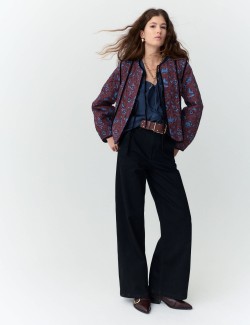 Prošívaná bunda z čisté bavlny s potiskem a zavazováním vepředu