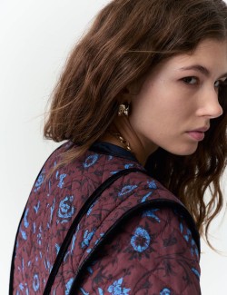 Prošívaná bunda z čisté bavlny s potiskem a zavazováním vepředu