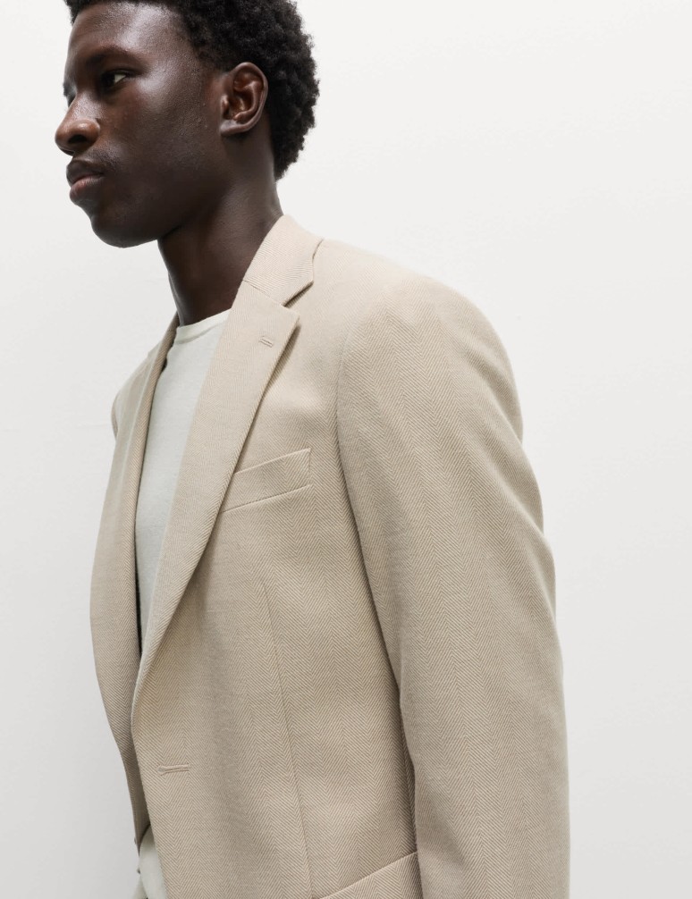 Tailored Fit Herringbone Stretch Blazer