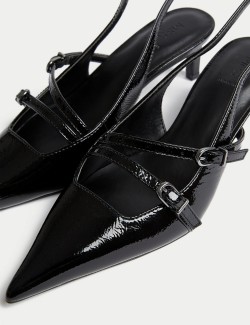 Kožené boty na nízkém podpatku s páskem kolem paty a přezkou