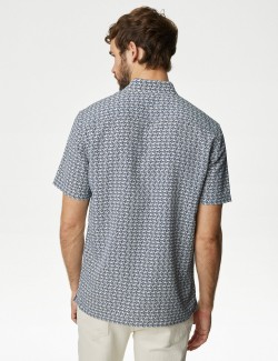 Košile s geometrickým potiskem, snadné žehlení
