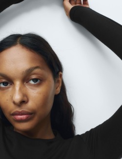 Termo top s výstřihem ke krku, s technologií Heatgen™, střední hřejivost