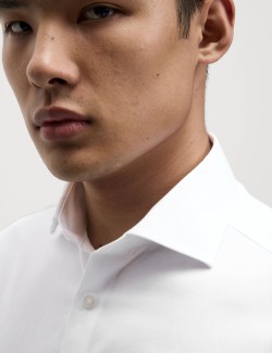 Keprová košile úzkého střihu z luxusní bavlny s dvojitou manžetou