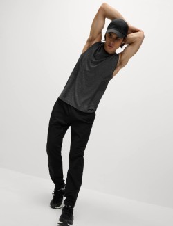 Tkané tepláky normálního střihu