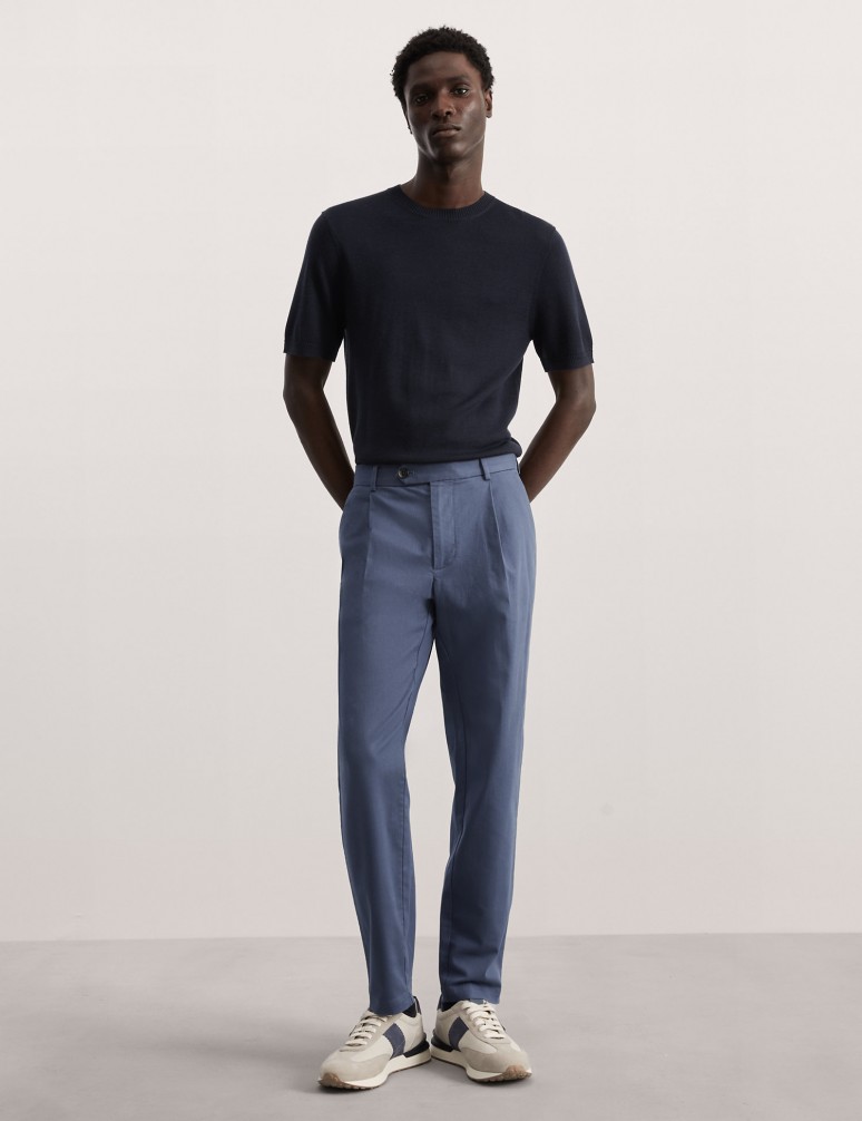 Tapered Fit Italian Single Pleat Chinos