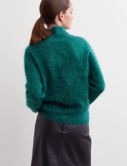 Svetr z čistého česaného kašmíru se stojáčkem