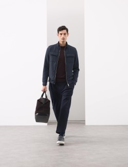 Bunda na zip s kapsami a vysokým podílem bavlny