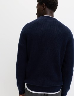 Žebrovaný svetr s výstřihem ke krku, z mimořádně měkké příze s příměsí vlny