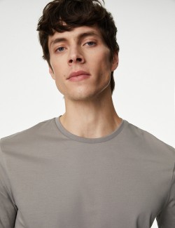 Tričko z prémiové bavlny, úzký střih