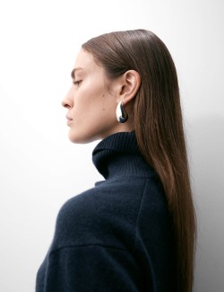 Svetr z čistého kašmíru s rolákovým límcem