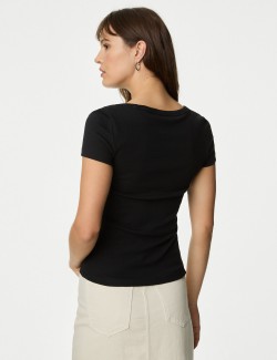 Žebrované tričko s oválným výstřihem a vysokým podílem bavlny