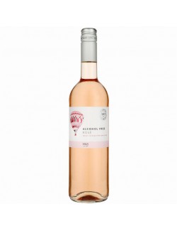 Nápoj z nealkoholického aromatizovaného růžového vína