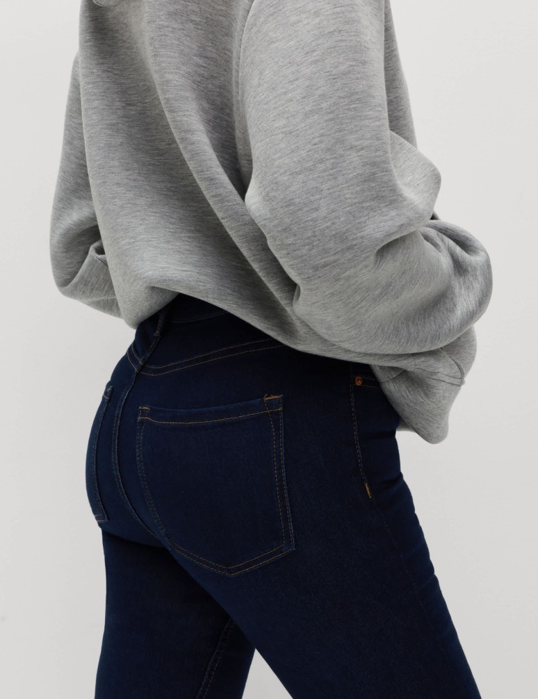 Džíny Lily úzkého střihu se strečem