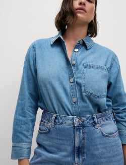 Džíny s nohavicemi mrkváčového střihu ke kotníkům a vysokým pasem