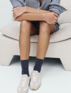 3 páry měkkých puntíkovaných ponožek