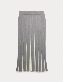 Pletená midi sukně áčkového střihu s ozdobnými švy