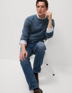 Straight Fit Stretch Jeans