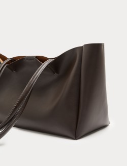 Strukturovaná taška z umělé kůže