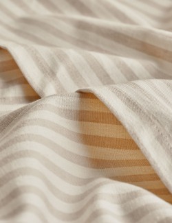 Pruhovaný ubrus ze směsi bavlny se lnem