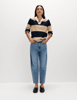 Mid Rise Dart Detail Barrel Jeans