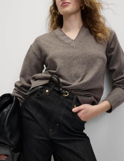 Air-Yarn V-Neck Jumper
