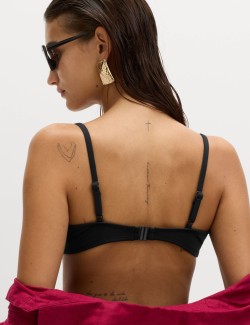 Žlábkový bikinový top s tvarovaným vzorem a kosticemi (A–E)