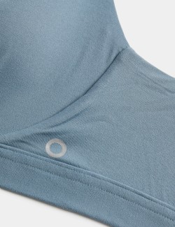 Sportovní podprsenka s překříženými zády (A–E)