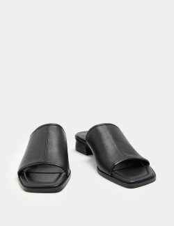 Kožené pantofle na špalíkovém podpatku s otevřenou špičkou