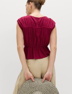 Ruched Scoop Neck Regular Fit Top with Linen