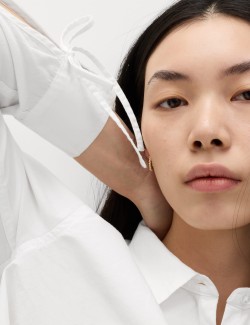 Noční košile z čisté bavlny s manžetami