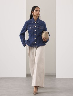 Džínová bunda s přiléhavým pasem