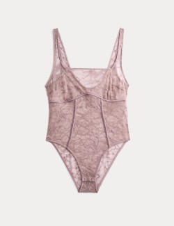 Tělo krajkového oblečení bez kostic