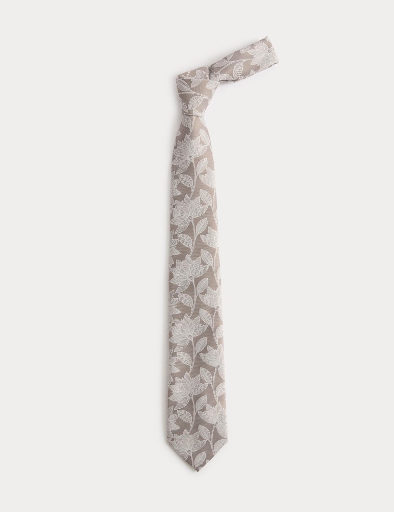 Floral Fan Tie
