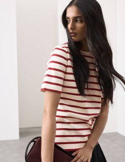 Pruhované tričko s vysokým obsahem bavlny