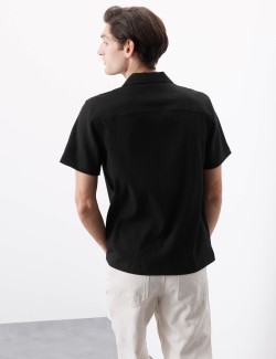 Košile volného střihu s mačkanou strukturou