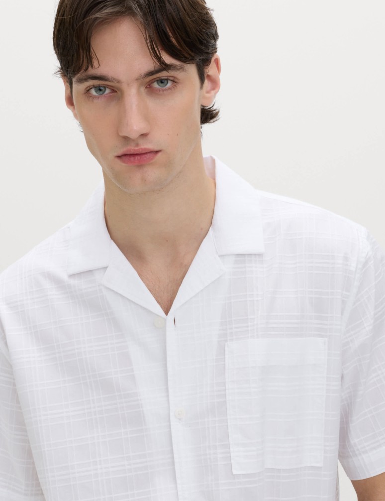 Košile klasického střihu s krátkým rukávem, z čisté bavlny