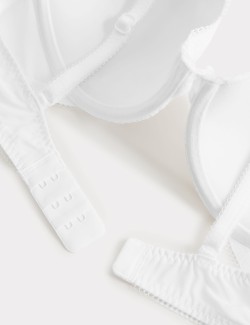 Dekoltová podprsenka s kosticemi a krajkou, vel. A–E